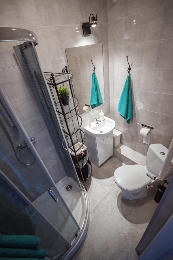 Apartment Theapartments Manufaktura